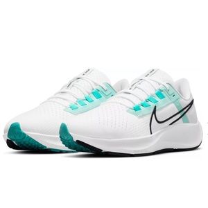 Nike Women's Air Zoom Pegasus 38 Running Shoes Size 7.5